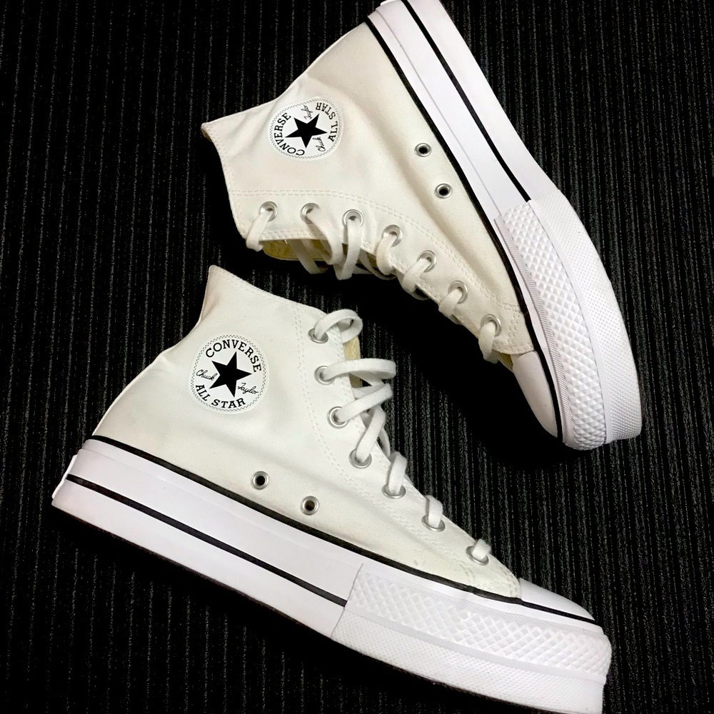Converse Women’s Chuck Taylor All Star Leopard Platform High Top Sneakers